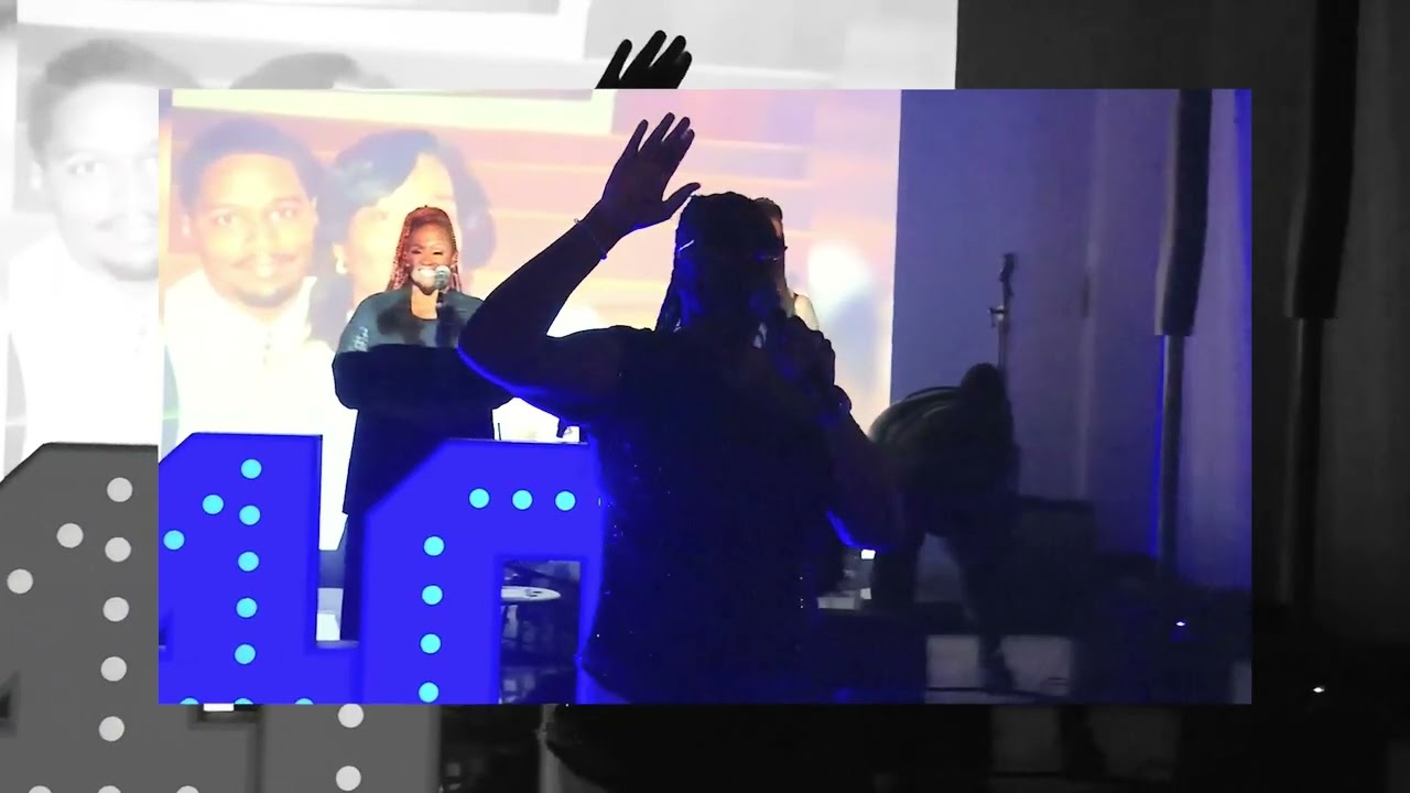 Вход на вечеринку в честь 40-летия Говарда и Ники Сэвиджа