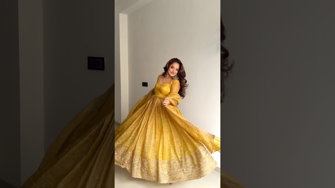 GRWM 🌙 | Khushi Malhotra #ytshorts #grwm #ootd #indianfashion #desi #desilook #anarkali #bollywood