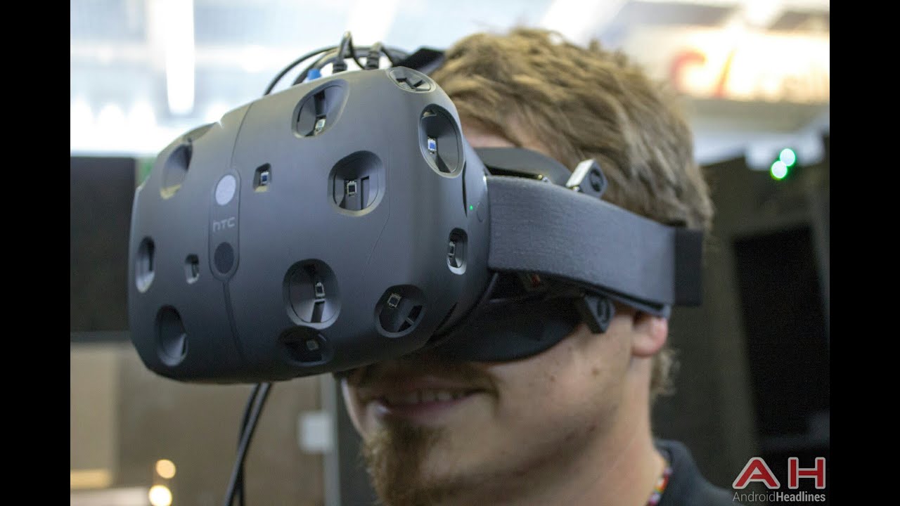 IFA 2015: HTC Vive Hands-On Impressions - YouTube