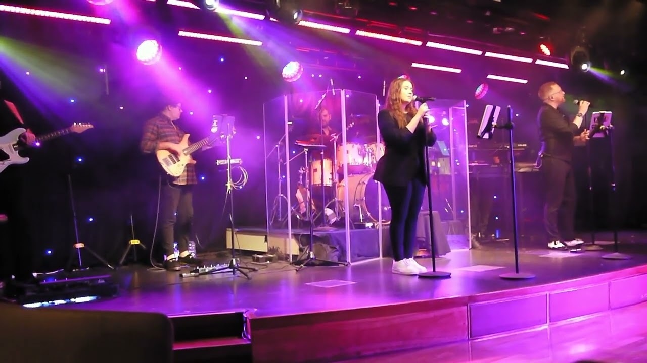 P&O Arcadia Best of Pulse Resident band