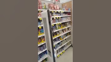 Schnucks got a robot n this mf