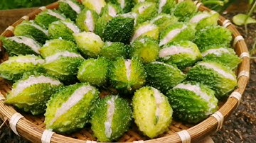 Khổ Qua Rừng Nhồi Chả Cá Thác Lác  Ngon Không Tưởng - Huynh Loan Tv