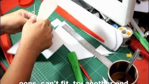 Build video: The $10 RC nitro plane made from coreflute (part 3) - my version