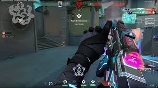 Omen gameplay acing with the Glitchpop vandal skin