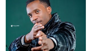 maziwa ya papa ( officiel clip vidéo ) maziwa ya papa ( officiel clip vidéo )
