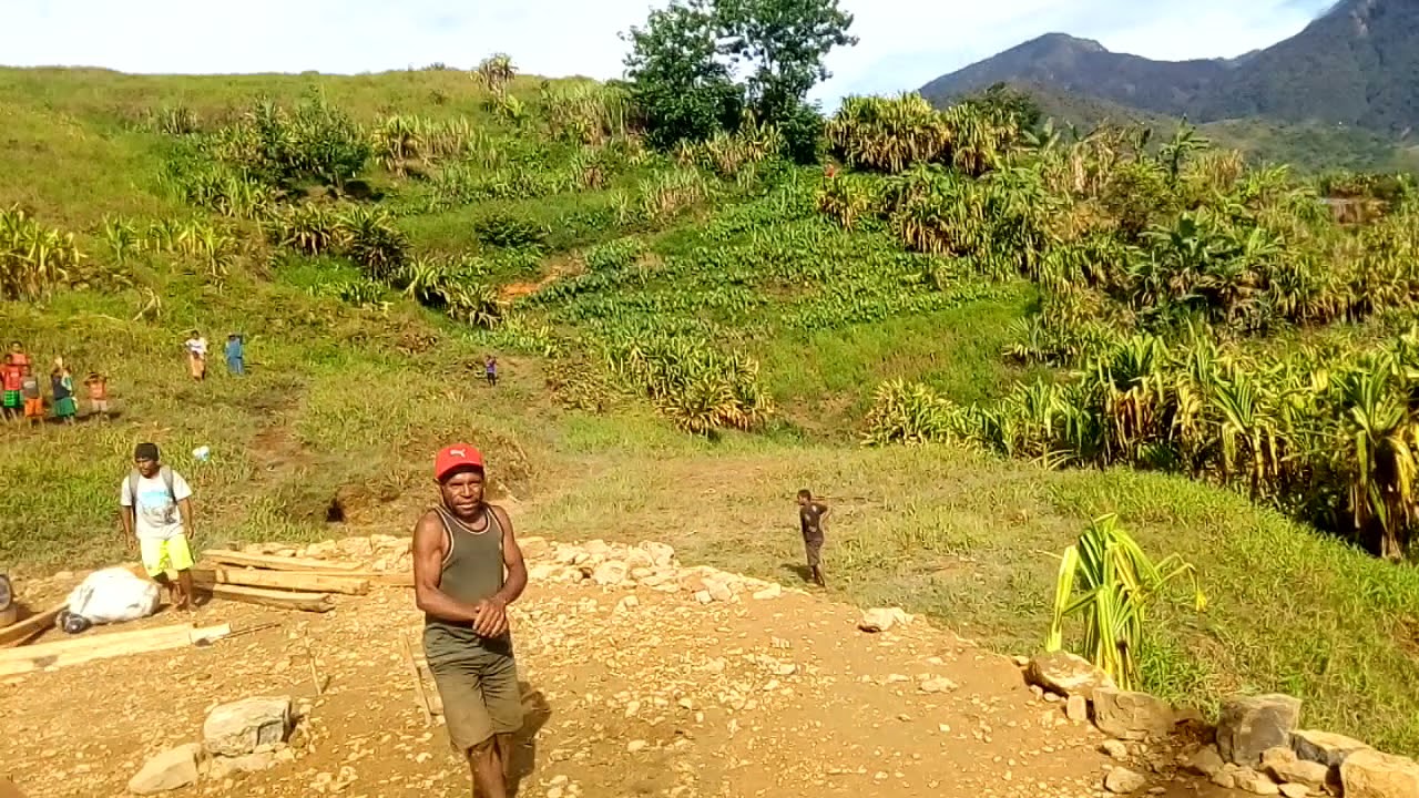 external loads operations dekai area papua 2017..pt HEVILIFT indonesia