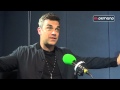 Capture de la vidéo Robbie Williams - Candy - Interview