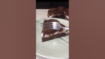 This Oreo cake dessert was delicious and super easy to make!!