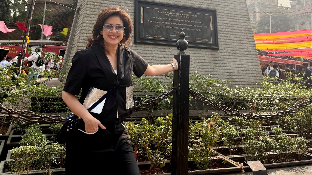 Come visit the Kala Ghoda Festival with me ❤️ Amrita Raichand