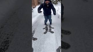 Easter Bunny Hopping On The Snow | Happy Easter | Easter Bunny | Triple Sisters | Triple Sisters123