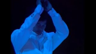 陳百強 - 無言感激 Live (原唱：譚詠麟) @ DANNY CHAN - A Life in Music 「陳百強.音樂一生」