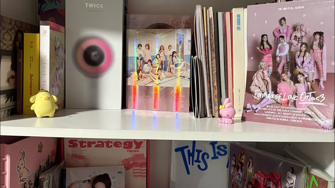 Mostrando mi colección de twice^^