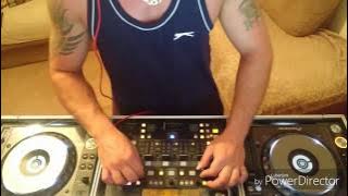 BOOTLEG VS MELBOURNE BOUNCE SET -- SUMMER SESSION  -- quality LIVE MIX --  DJ DAVY H