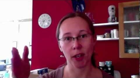 Setting Up Custom Reports in Google Analytics: 1 Minute Marketing with Monique @BoxcarMarketing