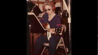 Video thumbnail of "Carol Kaye 'BassCatch'"