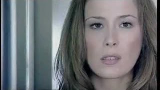 Karolina Goceva - Tesko srcu pada (official video)