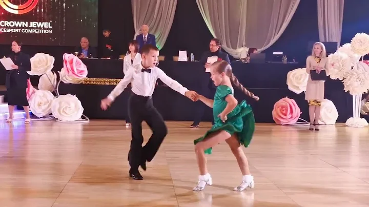 How #kids 7years old  Olivia & Nikita #dance #jive...