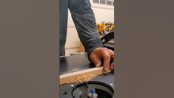 QUICK dust collection for router table #tools #woodshop #woodwork #howto #carpentry