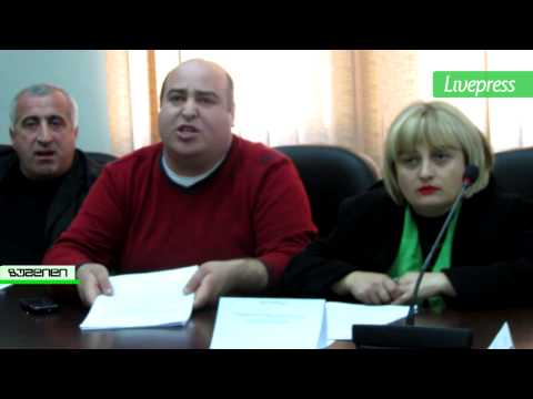 დავა საკრებულოში