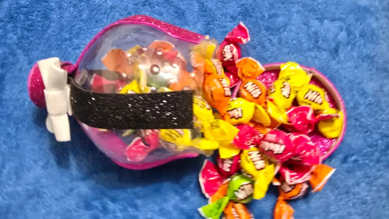 Конфетница из пластиковых бутылок. Candy bowl made from plastic bottles.