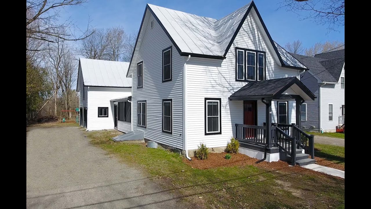 Village Home Completely Remodeled 3 Bed, 3 Bath in Enosburg, Vermont