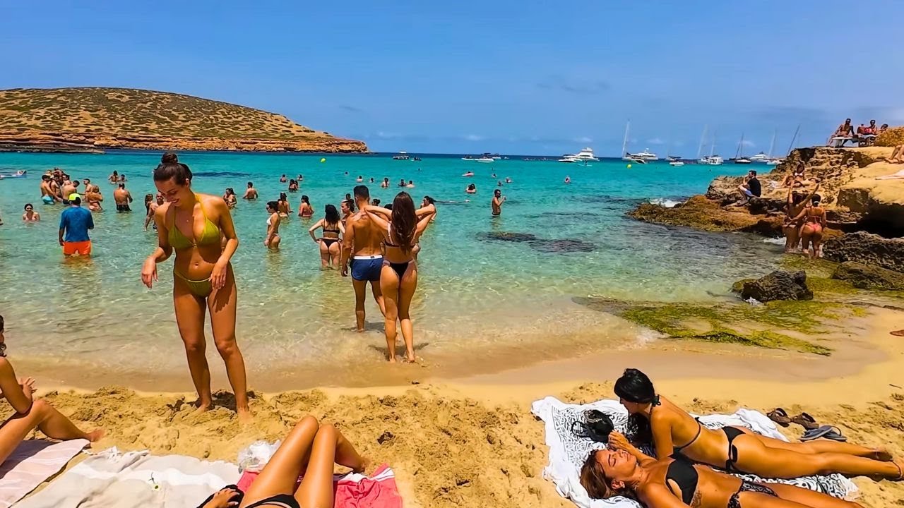 WOW Leblon Beach for Your 2025 Travel Plans