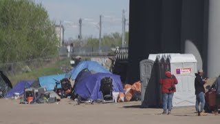 Migrants send list of demands to Denver mayor