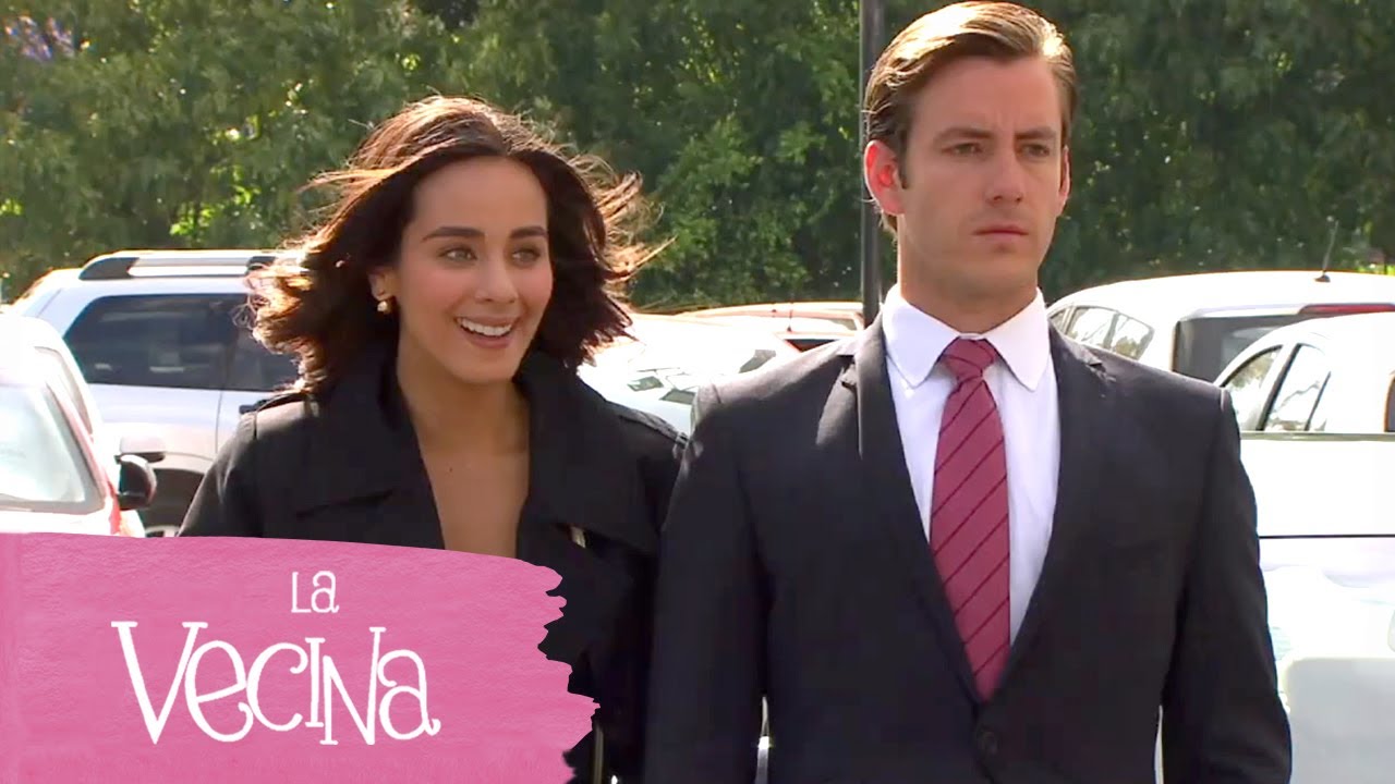 Antonio le ofrece su departamento a Sara | La Vecina 2/2 | C-15 | tlnovelas