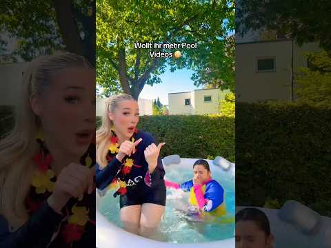 Mina springt von meinem Rücken in Pool 😳 #canselguel #shorts