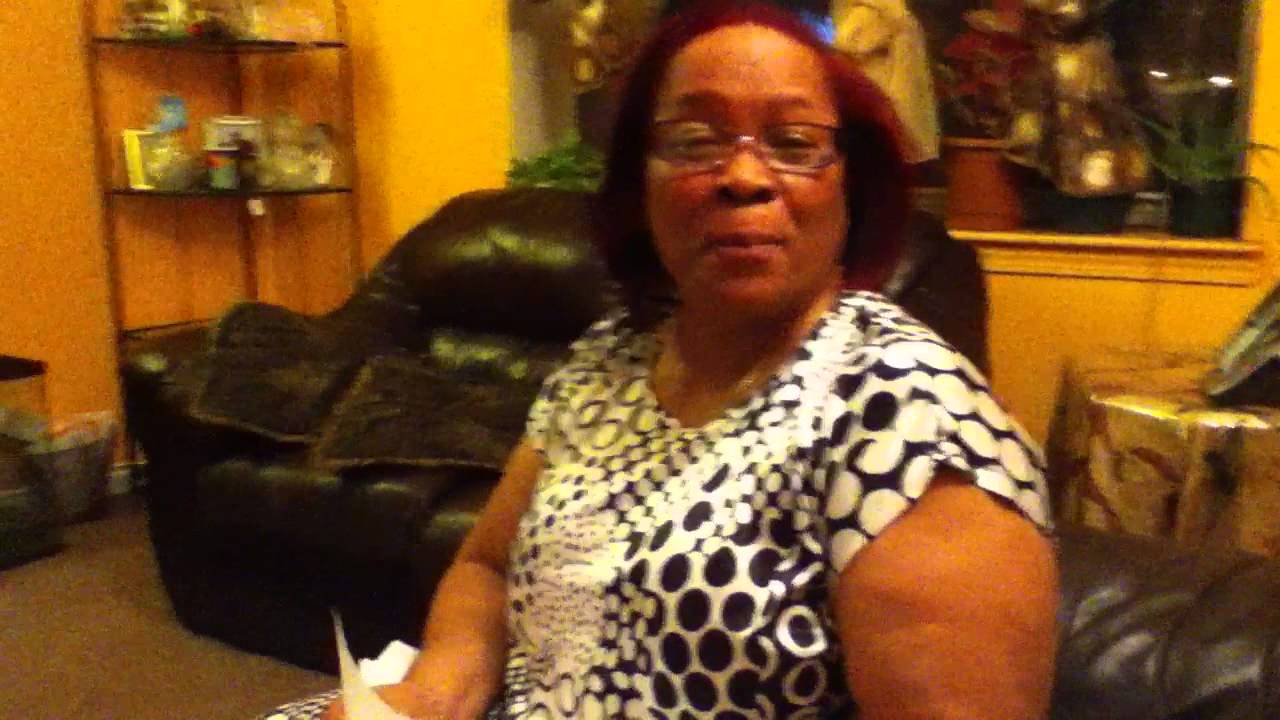Panamanian Mom - YouTube