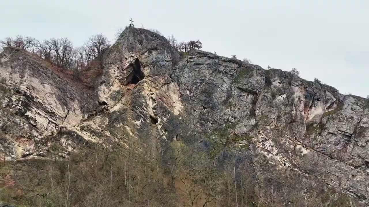 Svatý Jan pod Skalou