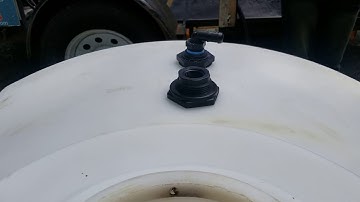 Hudson float valves for water tank