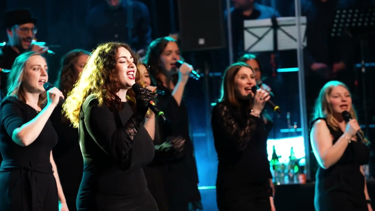 Stand Up (from Harriet) | Live Choir Cover | Solistin und Band + Chor Choreography | Haste Töne