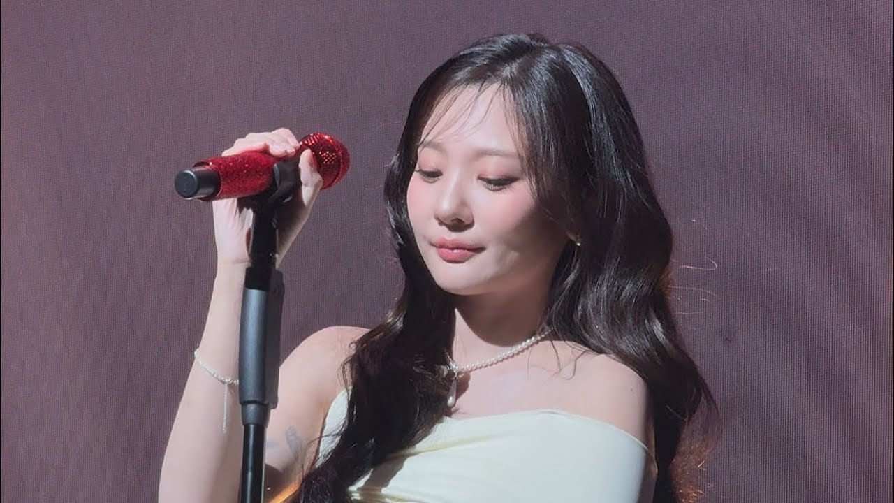 251116 볼빨간사춘기(Bol4) - X song 직캠 Fancam | 첫 팬미팅 Wild and Free