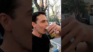 $0.25 Sugarcane Juice on the Streets of Kolkata, India 🇮🇳 screenshot 1