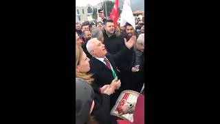 Bursa Büyükşehir Belediyesi Başkan Adayı Mustafa Bozbey Ormancı Türküsünü Söylüyor