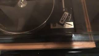 Dual 1237 turntable