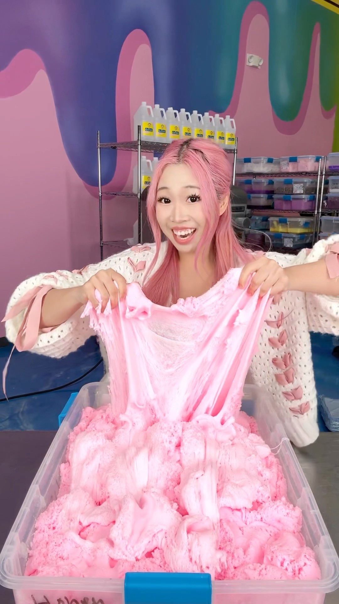 Who is the NEW GIRL at Peachybbies???