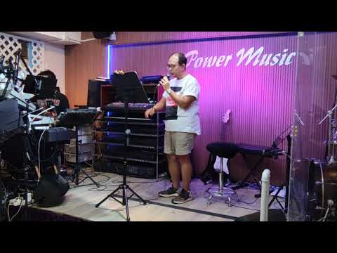 月半彎@Power Music in Live
