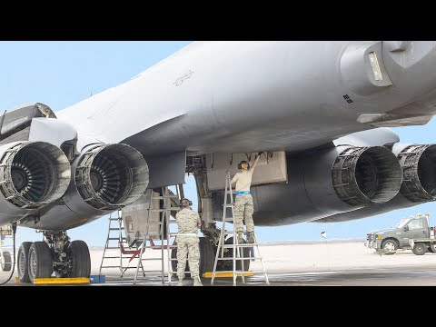 Monströs mächtiger US B-1 Lancer Afterburner in Aktion