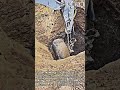 ユンボで巨大な岩石を吊り上げる方法 #Excavator #Construction #HeavyEquipment #Digging #Rock