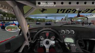 レースゲームをしている外国人の運転技術を見よ screenshot 2