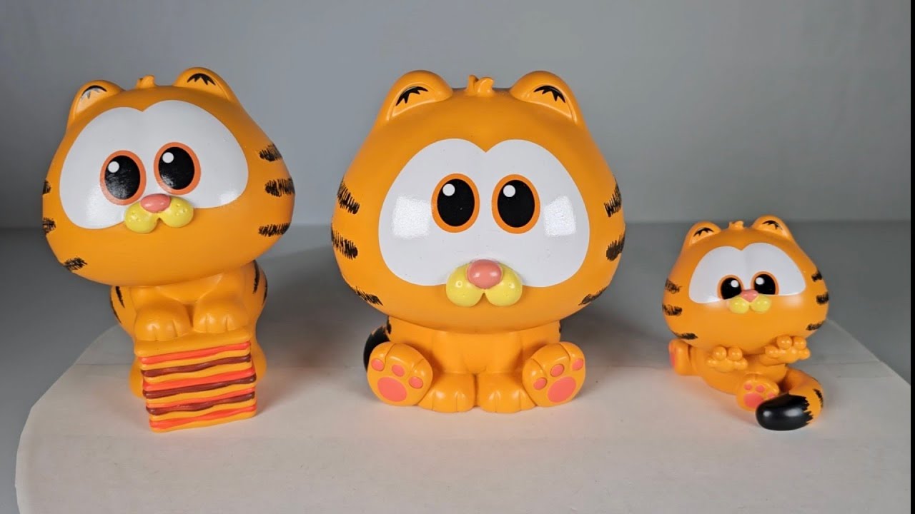 Garfield ベッドで寝るフィギュア 1978年製 フィギュア専門店 -ソダチトイズ / ZCWO Sleeping Garfield