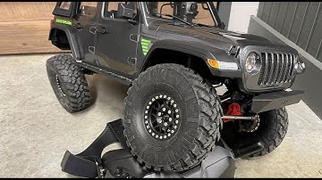 Axial SCX10 III Crawler FPV with Head Tracking