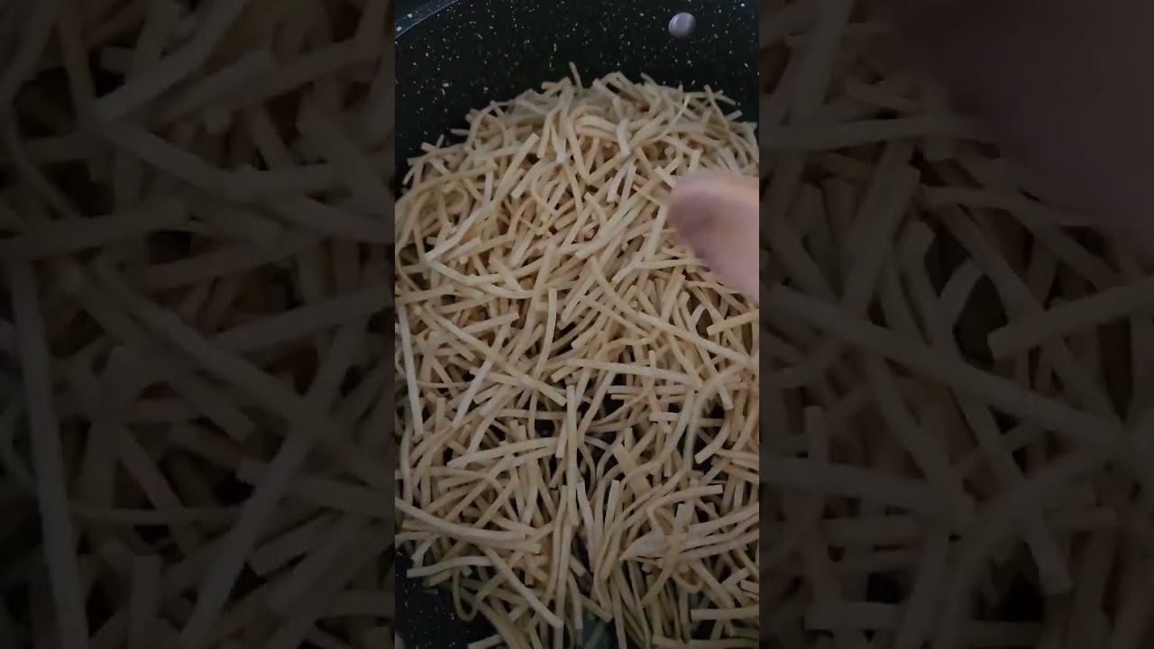 erişte pilavı #erişte #yemektarifi #shortvideo #shorts erişte pilavı #erişte #yemektarifi #shortvideo #shorts