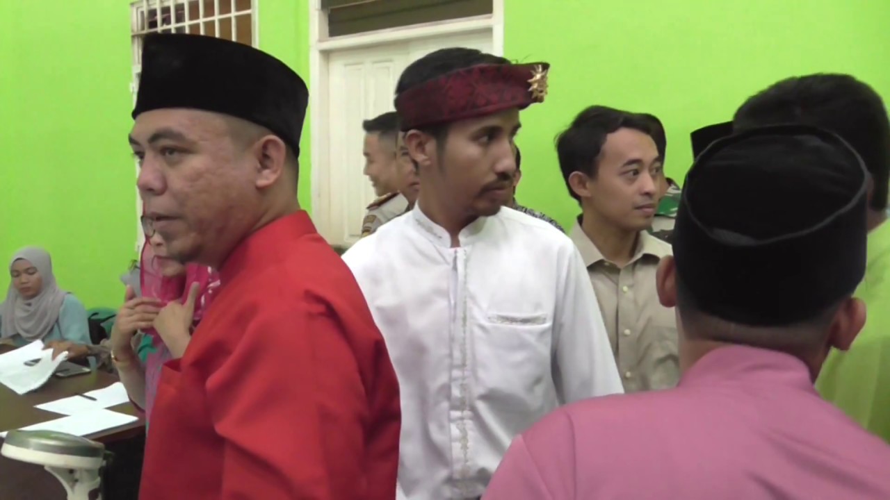 SUNATAN MASAL OLEH LIGAT KARIMUN YouTube