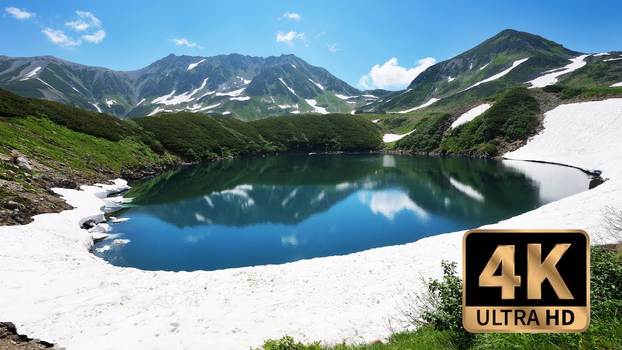 【4K Walk】Summer mountain Trekking with snow in Tateyama, Japan 真夏の立山の室堂でトレッキング