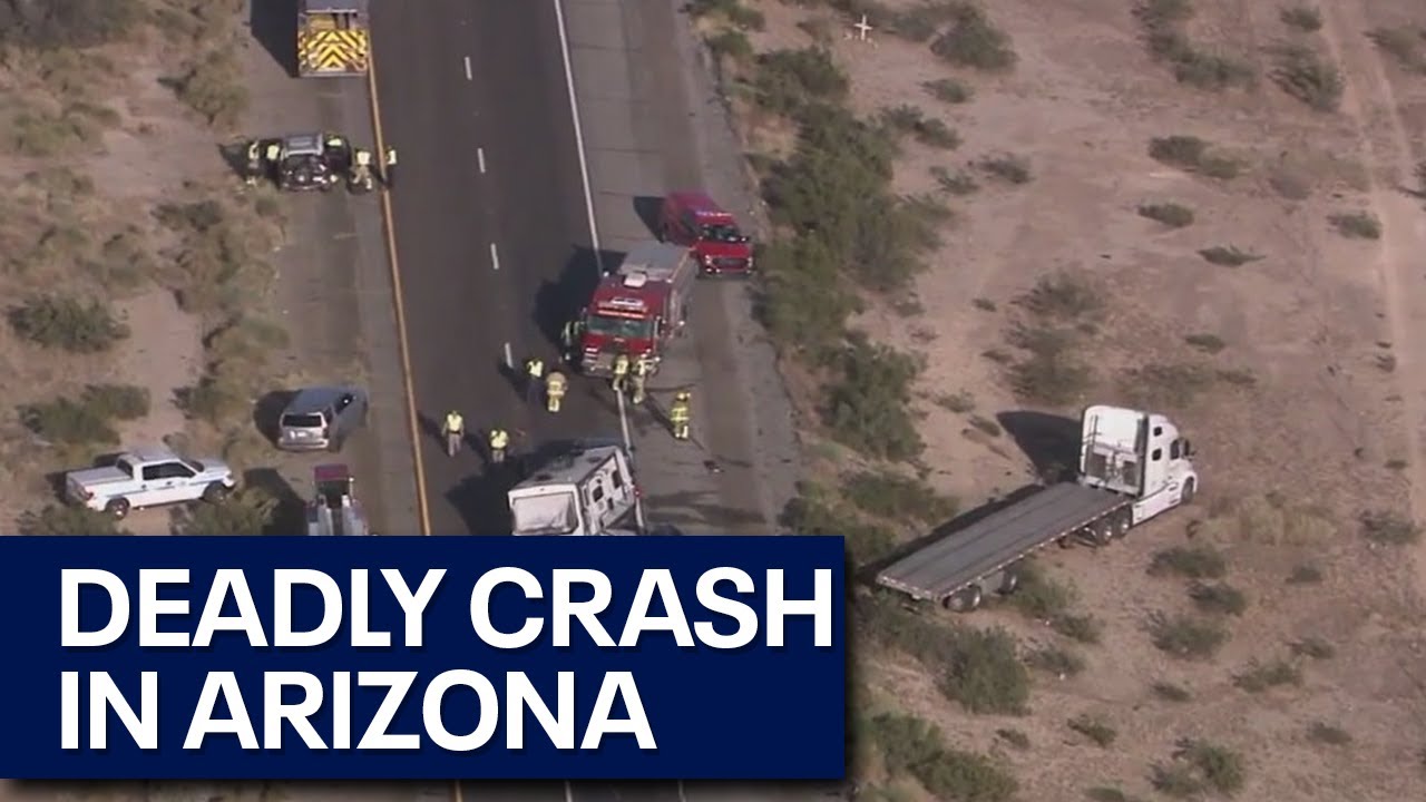 Deadly crash on I-10 near Tonopah shuts down portion of highway - YouTube