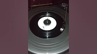 AMANDA MIGUEL - QUIERO UN AMOR TOTAL LA PRIMER VERSIÓN. AMANDA MIGUEL - QUIERO UN AMOR TOTAL LA PRIMER VERSIÓN.