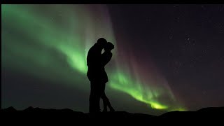 Auroralar Kuzey - Güney Işiklari Nasil Oluşur?